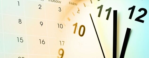 Uhr und Kalender